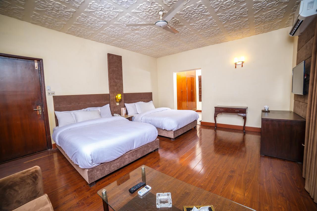 Shelton Accommodator Peshawar Exterior foto